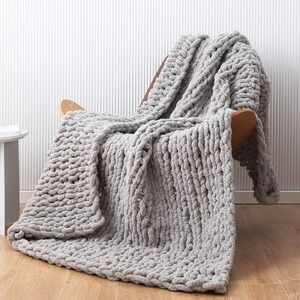 Gray Chunky Knit Throw Blanket with Braided Texture